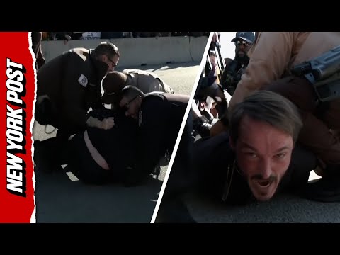 Chaos Ensues Outside Broadview ICE Facility as Police Wrangle Up Unruly Anti-ICE Protestors