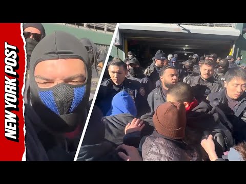 Canal Street Protesters Block Garage With ICE Agents Inside