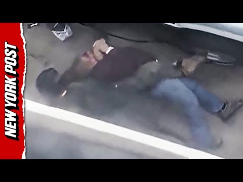 Chaotic Moment CBP Agent Appears to Put Mexican Migrant in a Chokehold – Leaving him Hospitalized