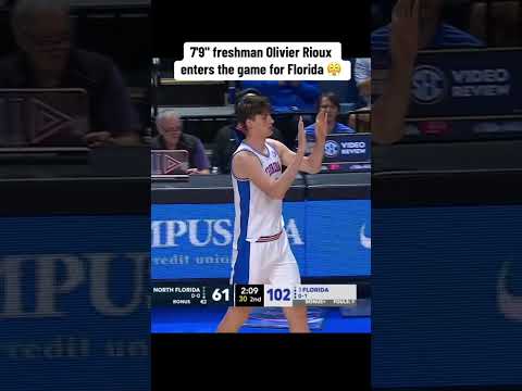 TALLEST PLAYER IN COLLEGE BASKETBALL HISTORY 🤯