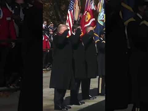 President Trump and JD Vance Attend Veteran’s Day Wreath-Laying Ceremony #shorts