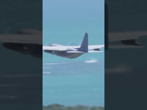 US Military Continues Buildup Near Venezuela at Puerto Rico Base #shorts