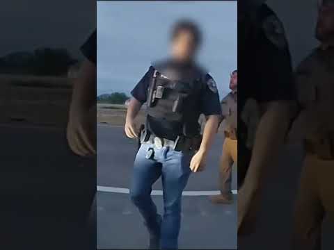 Texas Troopers BUST Truck With 23 Migrants Stuffed in Cab’s Sleeping Bunk #shorts