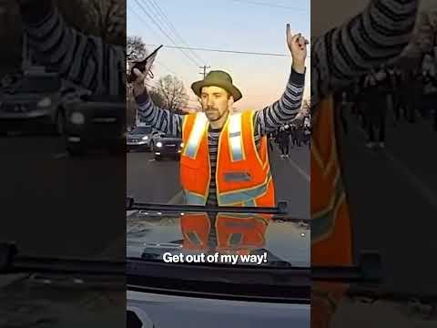 Police dashcam refutes claim man was ‘run over’ at anti-ICE protest in Tennessee #shorts