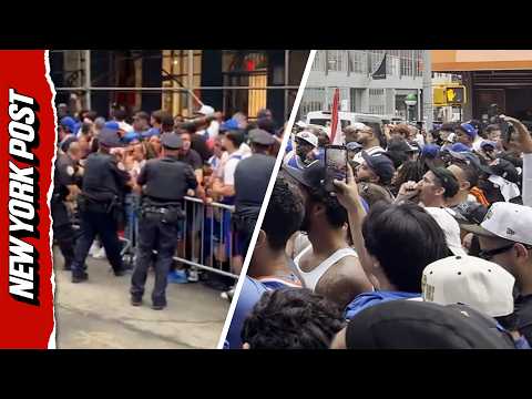 Knicks Fans Cry ‘Open the Gates!’ as Police Close Viewing Areas at Parade and Chaos Breaks Out