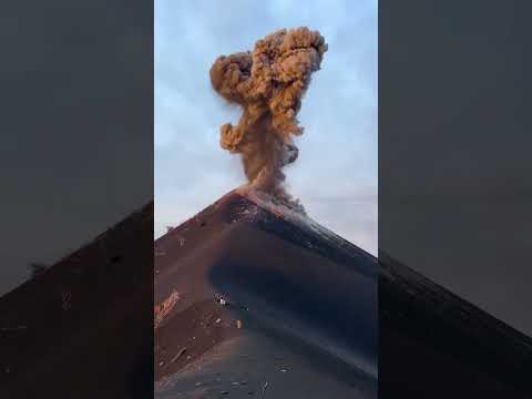 Watch Moment Tourists RUN FOR THEIR LIVES as Lava Rains Down During Volcano Hike #shorts