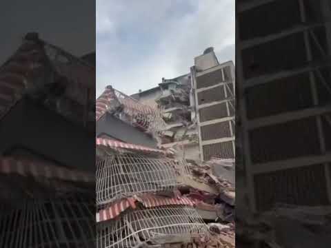 Death Toll Rises After Historic Earthquakes Rock Venezuela #shorts