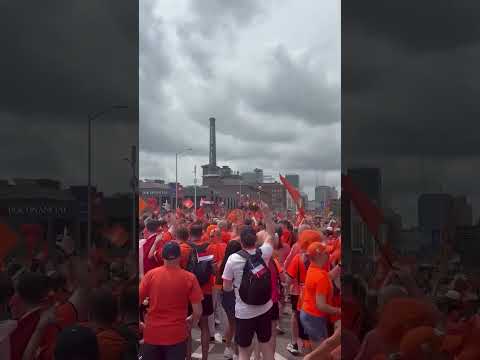 Dutch soccer fans dance in the streets of Kansas City ahead of World Cup match #shorts