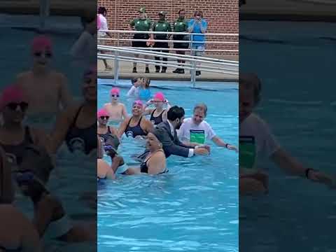 Mayor Mamdani Splish Splashes Away While Fully Suited Up #shorts