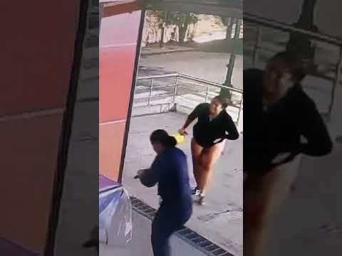 Female Officer Accidentally Shoots Woman in Stomach While Handling Gun at Caracas Metro #shorts