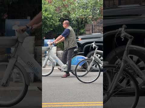Mamdani spotted biking during Israel Day Parade