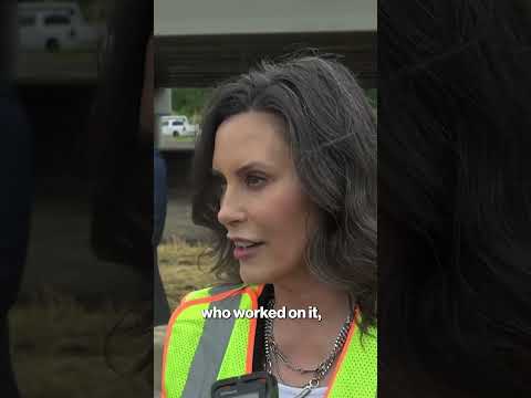 Gov. Gretchen Whitmer awkwardly dodges question about delayed opening of Gordie Howe Bridge #shorts