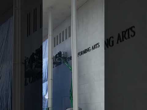 Trump-Backed Kennedy Center Board Scrambles to Block Name Removal Deadline #shorts