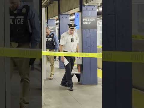 NYPD investigates shooting of 18-year-old girl on subway #shorts