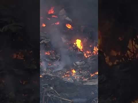 Firefighters Battle Massive Flames After Fertilizer in a British Warehouse Explodes #shorts