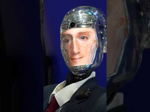 Hilarious Robot Mimics Trump’s Face at Global AI Summit #shorts