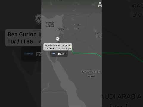 Chaotic flight path of FlyDubai flight to Israel diverting to Saudi Arabia #shorts